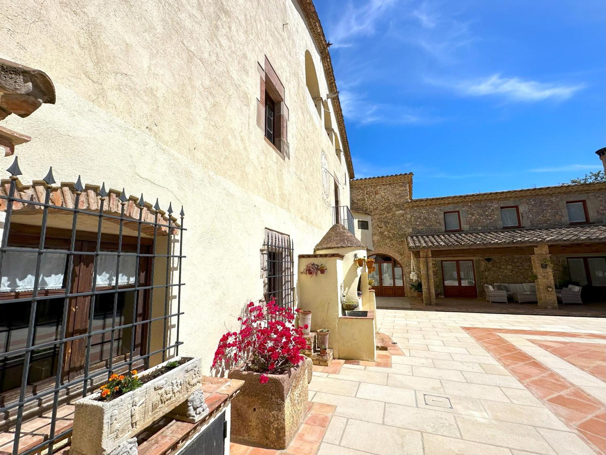 Masia Can Viver - Olive Oil Tourism B&B Bigues I Riells Exterior foto