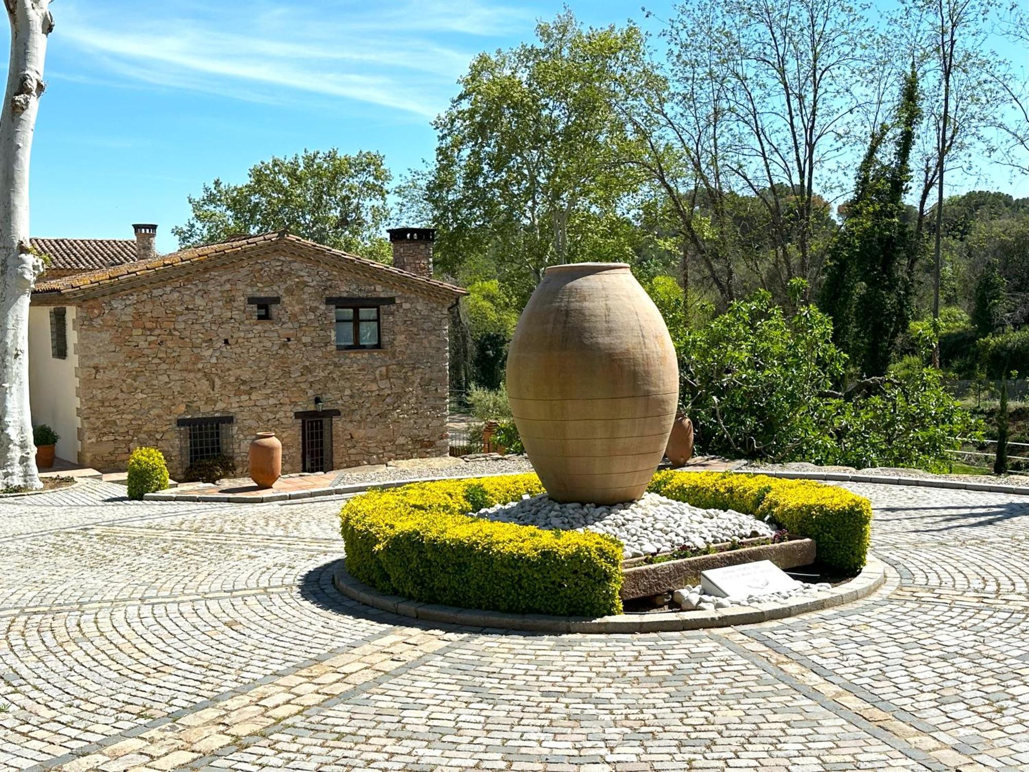 Masia Can Viver - Olive Oil Tourism B&B Bigues I Riells Exterior foto