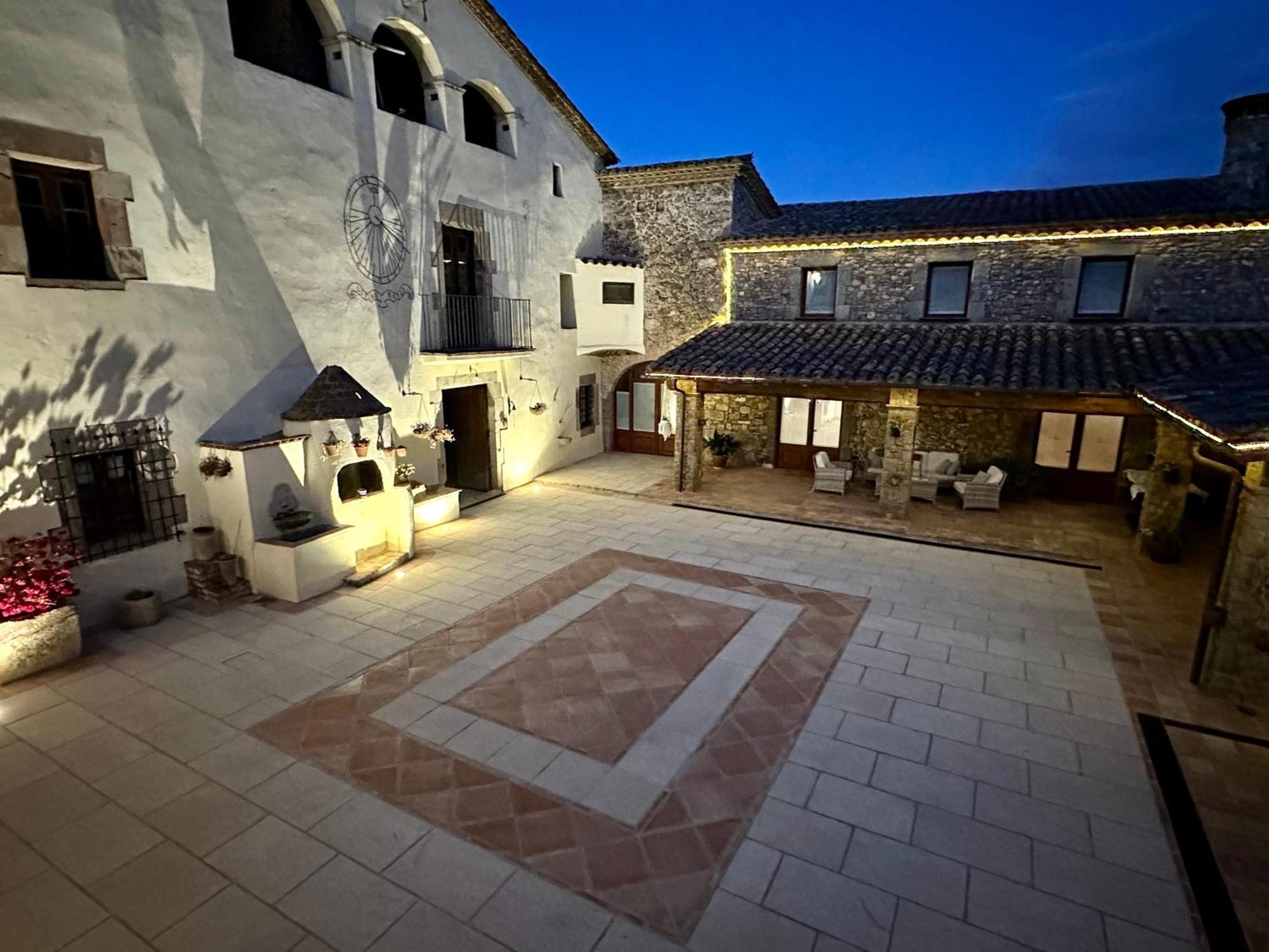 Masia Can Viver - Olive Oil Tourism B&B Bigues I Riells Exterior foto