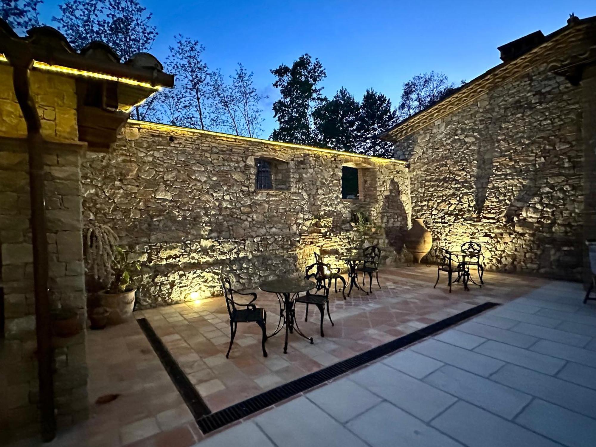 Masia Can Viver - Olive Oil Tourism B&B Bigues I Riells Exterior foto